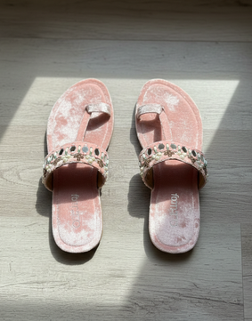 PINK VELVET KOHLAPURI